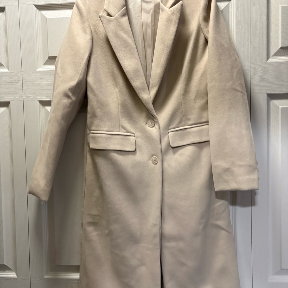 Studio long coat - Picture 2 of 5